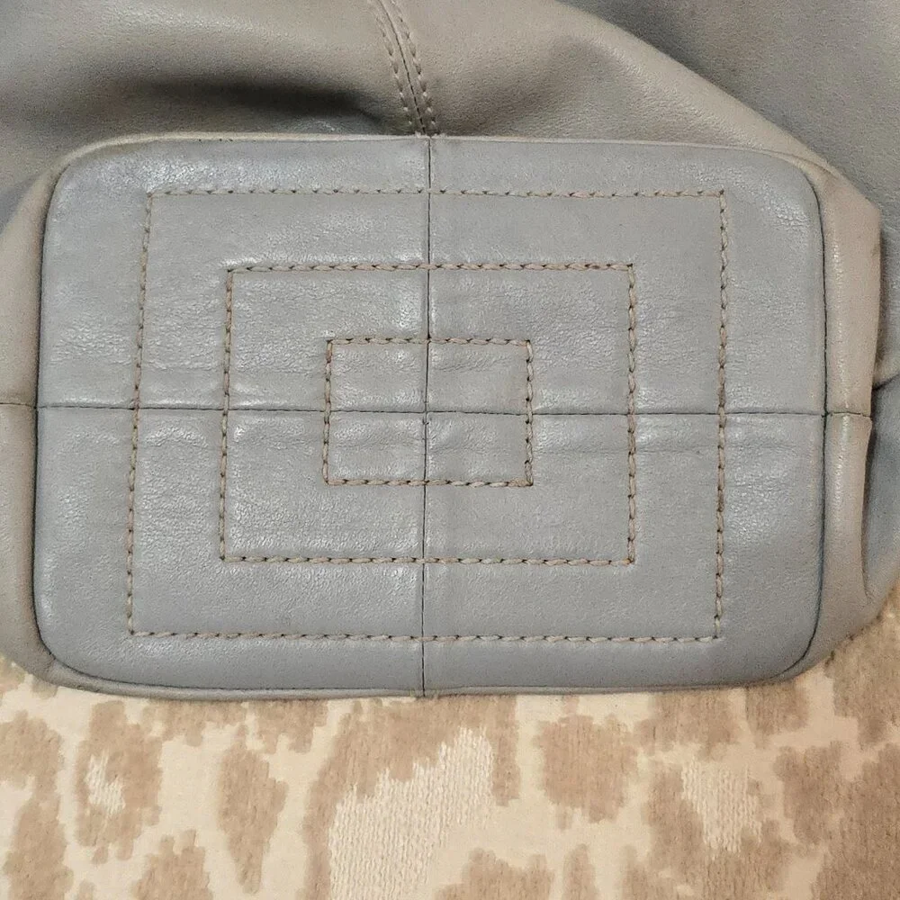 Tignanello Gray Leather Tote Bucket Bag With Striped Interior Double Handles - Picture 11 of 13